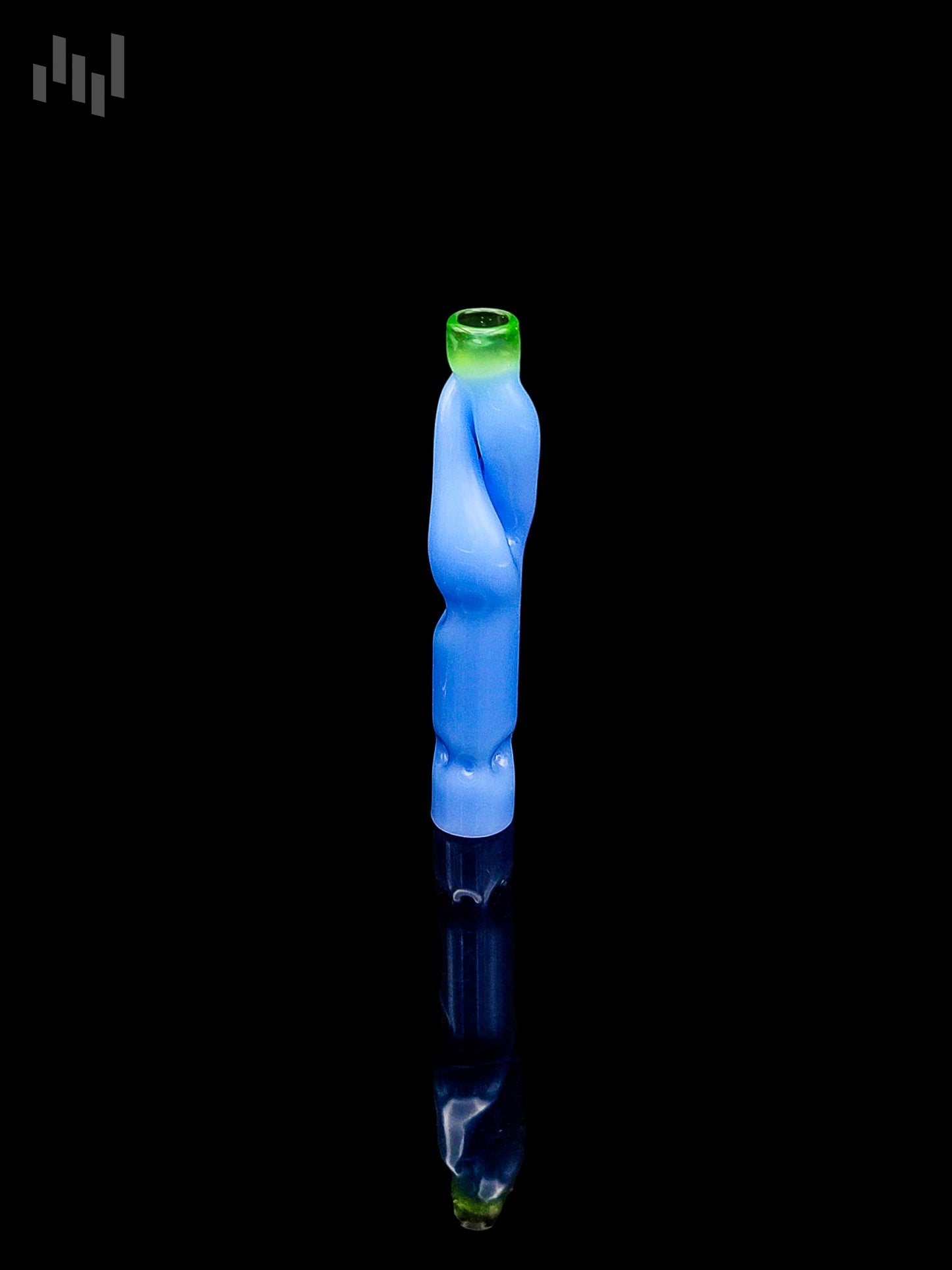 Blue stem by napglass with a twist and green mouthpiece