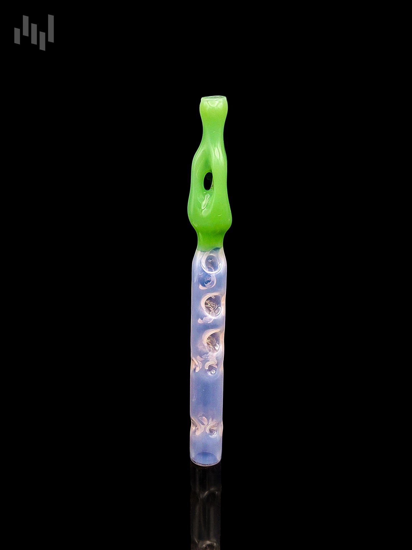 Image of the XL tinymight stem by Napglass, green tip with a pearlescent blue bottom