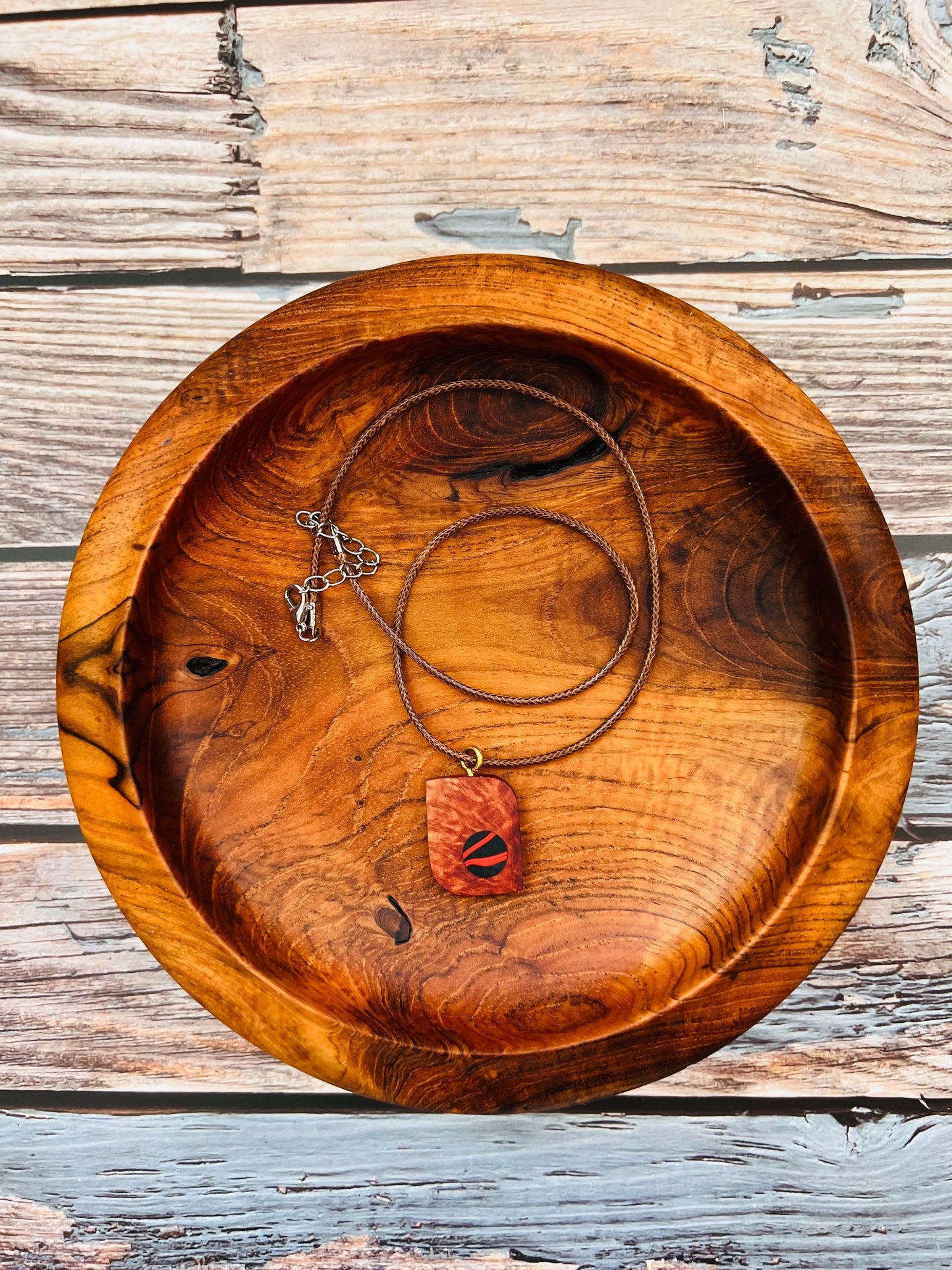 Briar Burl and Acrylic Pendant Necklace